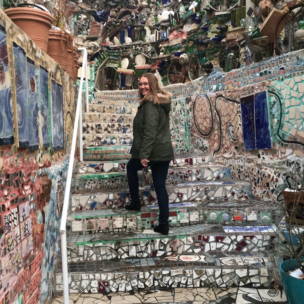 Meet your Posher, Alexis